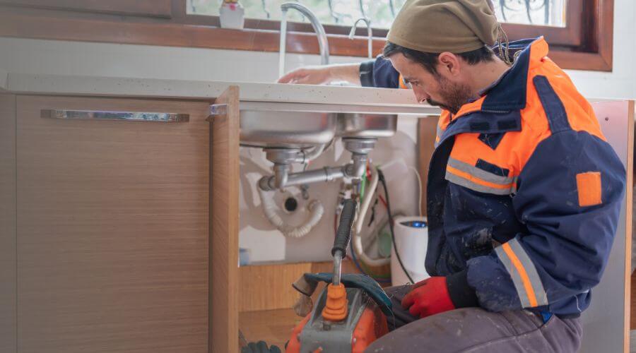 Expert burst pipe repair services in Amherst, TX